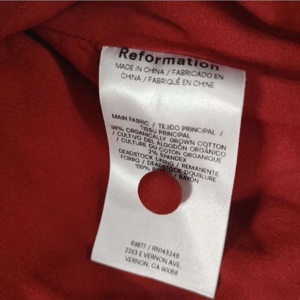 Reformation Elianna Burgundy Scalloped Button Blouse size 10 T2